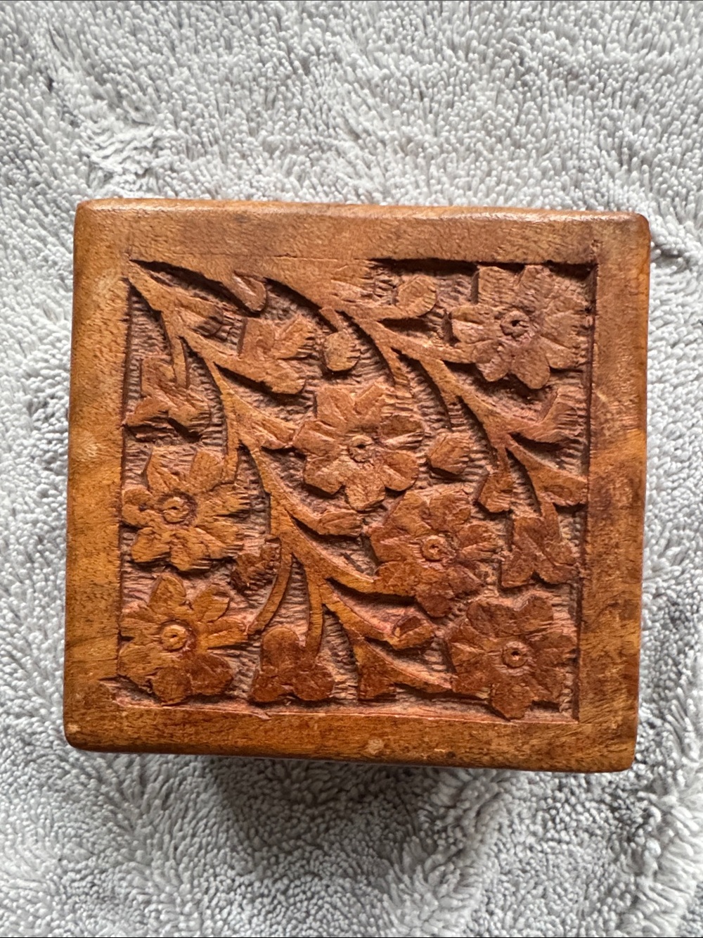 Vintage Hand-Carved Floral Brown Wooden Cottagecore Jewelry Box